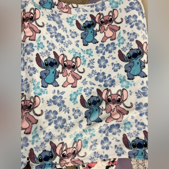 Soft Blanket - Picture 1 of 3